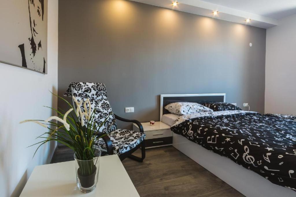 Victoria Hotel Rooms & Victoria Apartment Veliko Tarnovo Extérieur photo