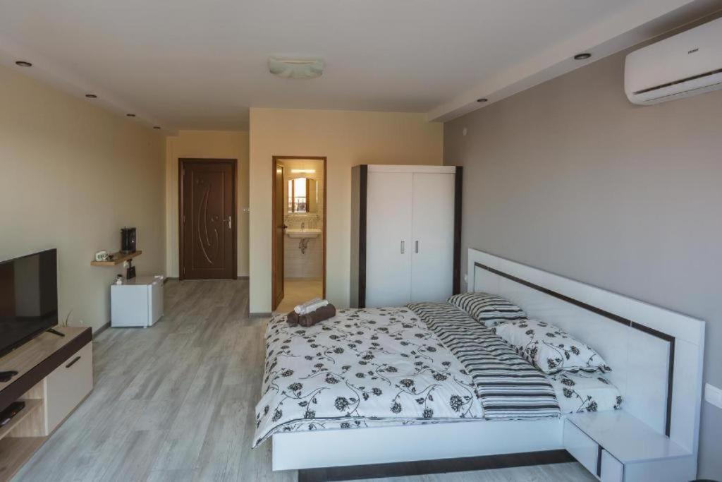 Victoria Hotel Rooms & Victoria Apartment Veliko Tarnovo Extérieur photo