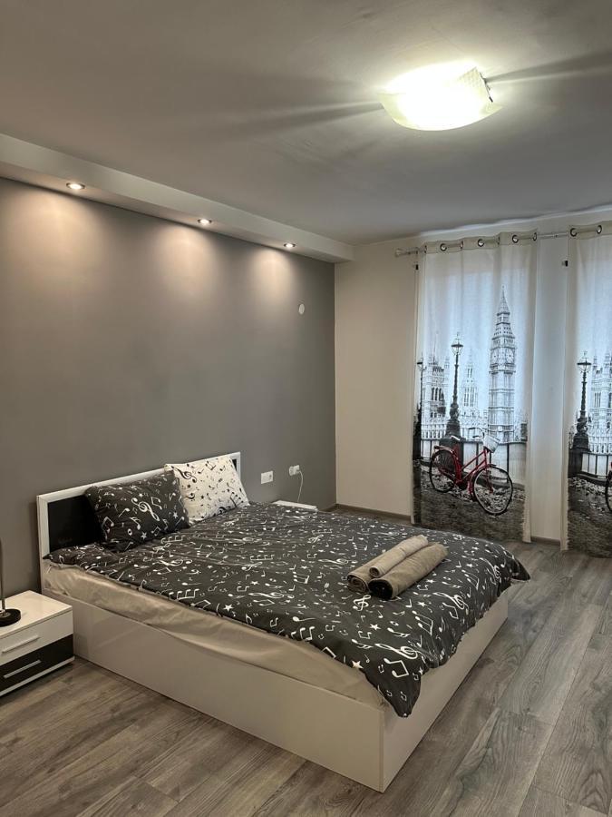 Victoria Hotel Rooms & Victoria Apartment Veliko Tarnovo Extérieur photo